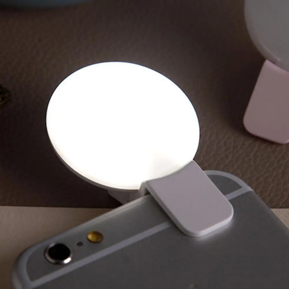 Luce ad anello per selfie a LE - Quality Photography Lighting recensione e prezzo